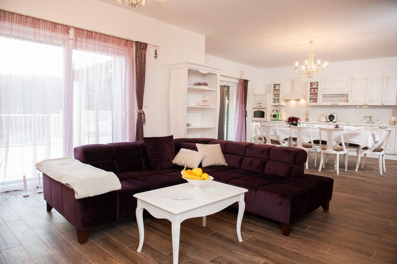 Luxury Villa Kate - In Lucice Bay With Turquoise Sea, Amazing Seaviews, And Heated Pool Milna  Luaran gambar