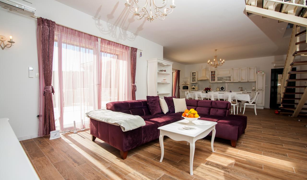Luxury Villa Kate - In Lucice Bay With Turquoise Sea, Amazing Seaviews, And Heated Pool Milna  Luaran gambar